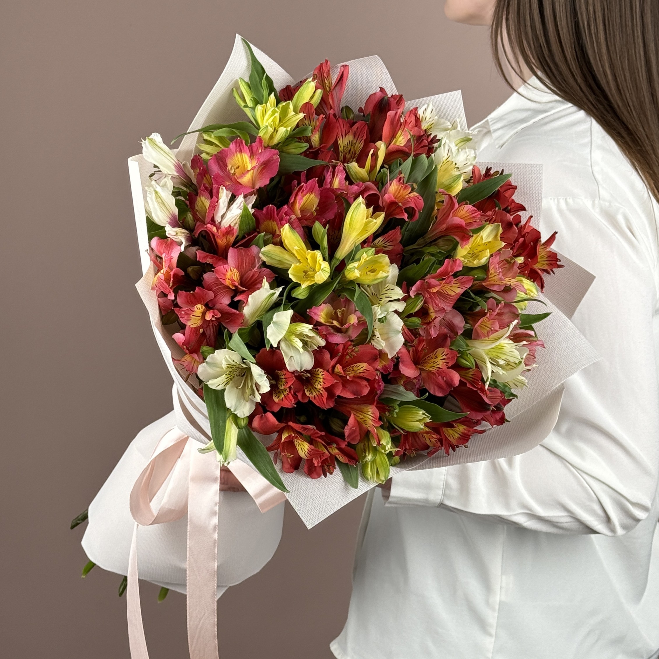 Альстромерии