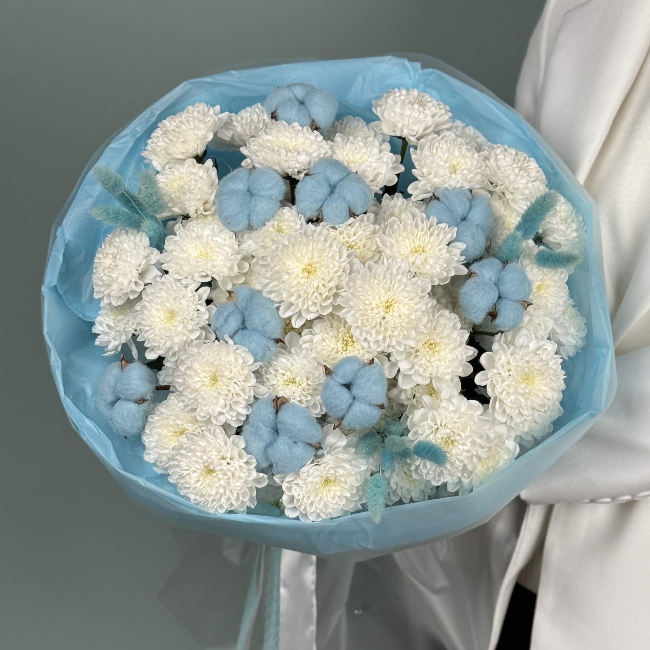 Кустовые хризантемы и хлопок