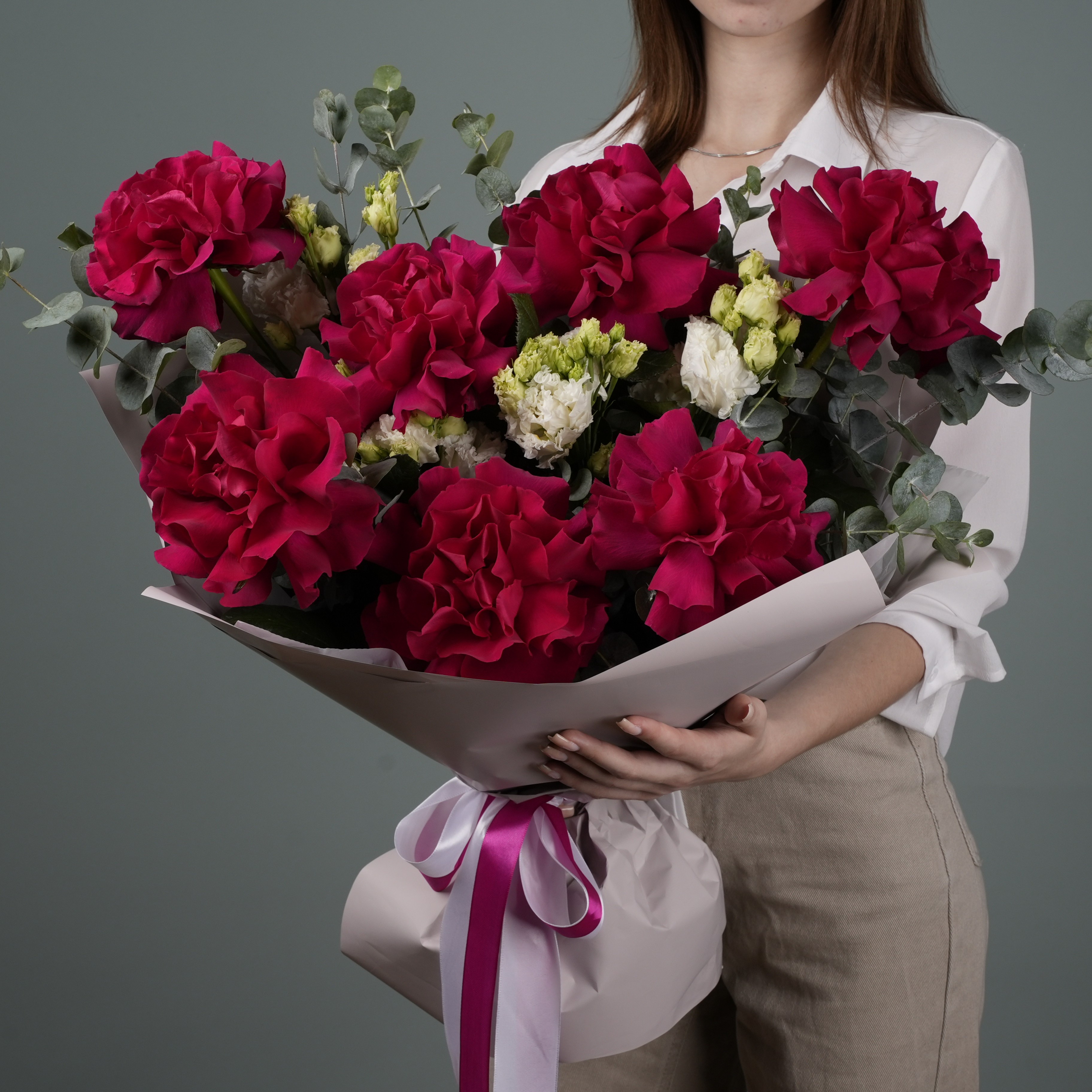 Французские розы фуксия