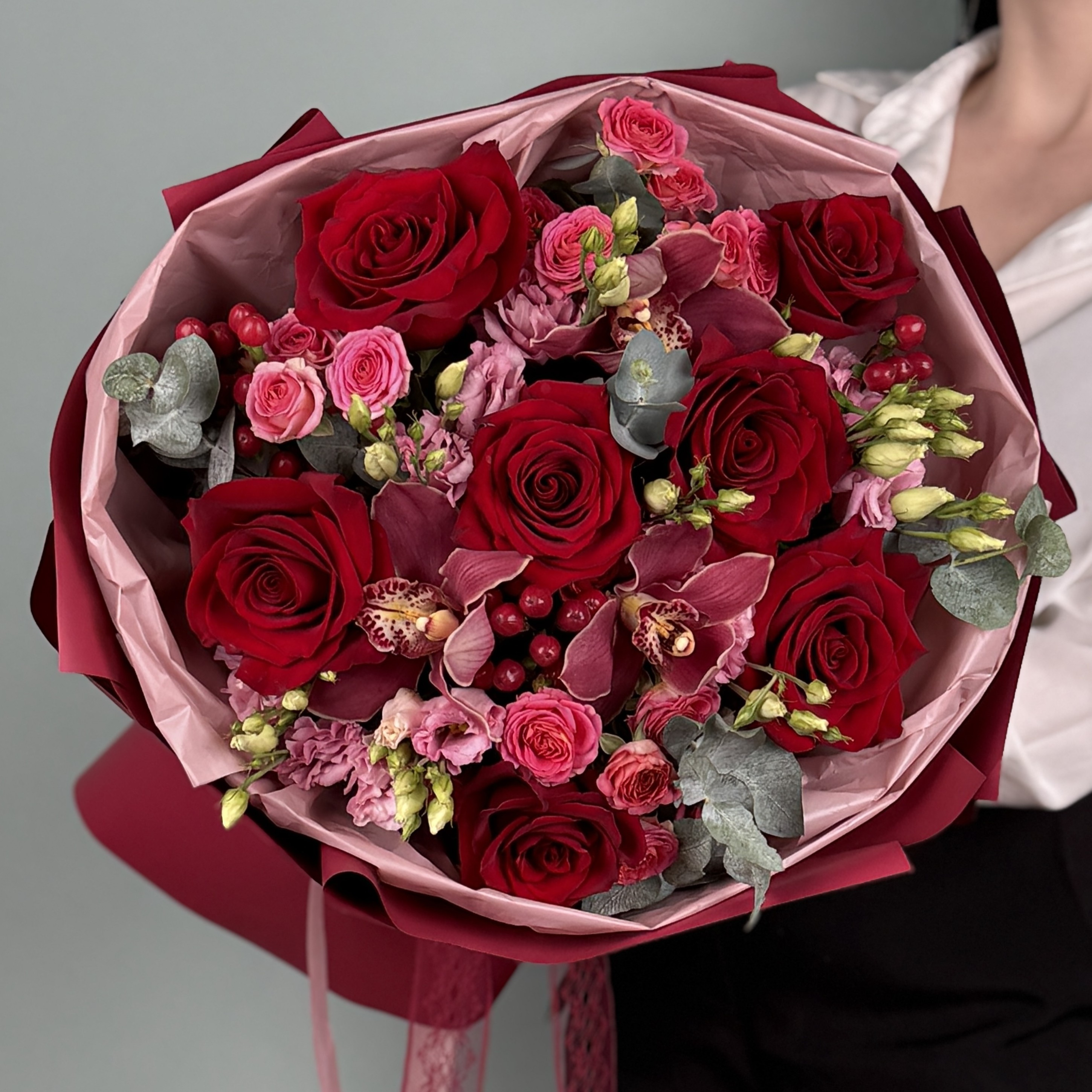 Орхидеи и розы